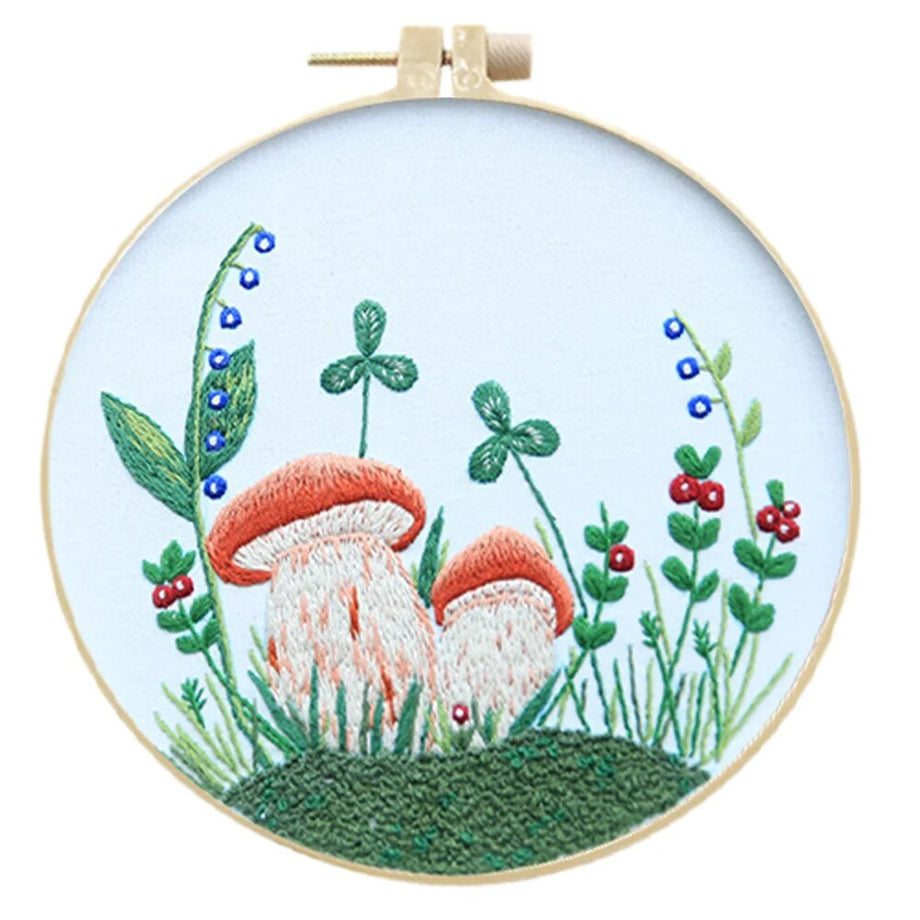 Mushroom Embroidery Kit, Woodland, Beginner - Alder & Alouette