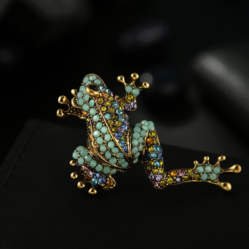 Frog brooch sales